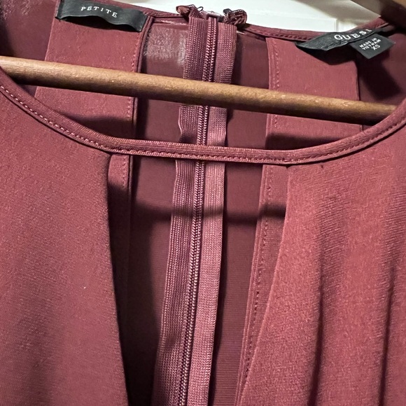 Guess jumpsuit - size small - new with no tags - Picture 6 of 6